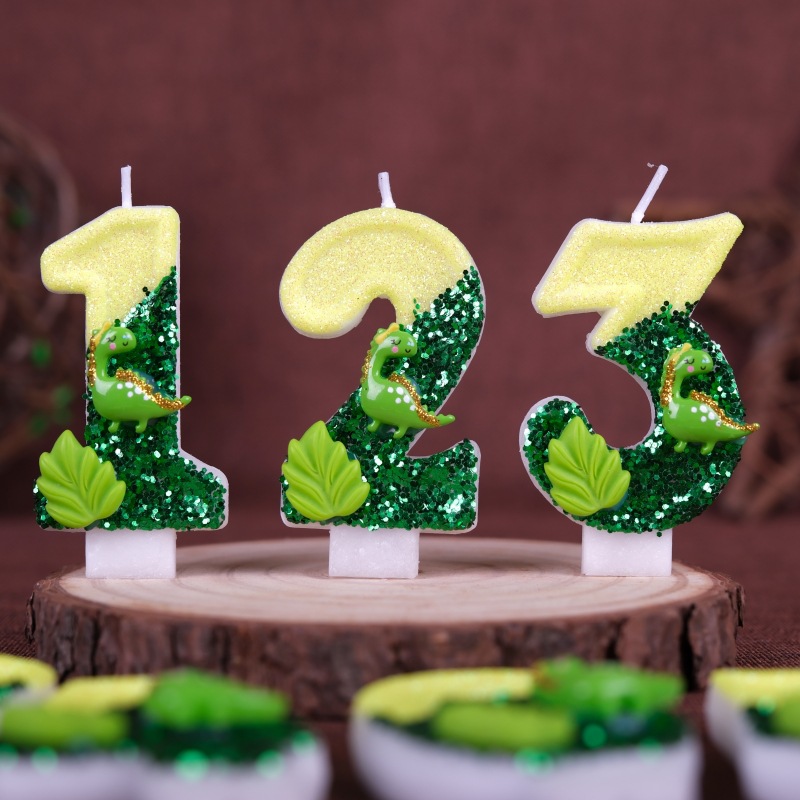 Nuove Candeline di Compleanno  - Paraffin Candle Wax recensione e prezzo